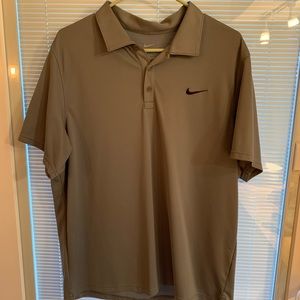 Men’s Nike Dri Fit polo - Size XL